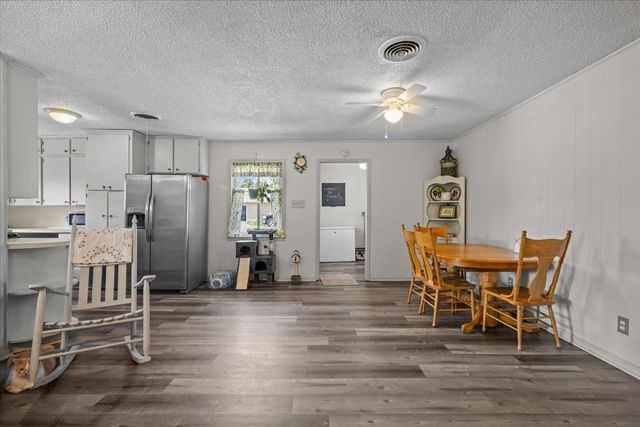 203 E Main Street, Rosebud, TX 76570