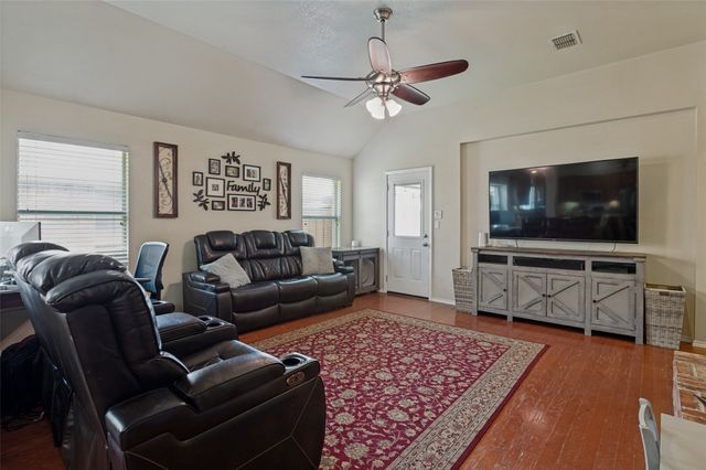 2847 Tranquilo, Grand Prairie, TX 75054