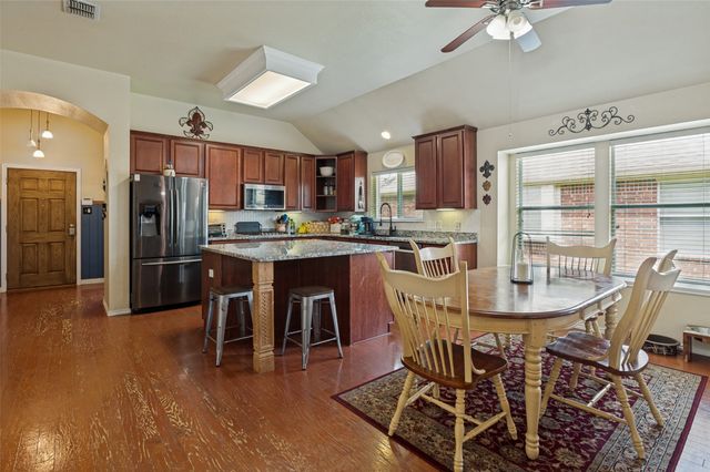 2847 Tranquilo, Grand Prairie, TX 75054