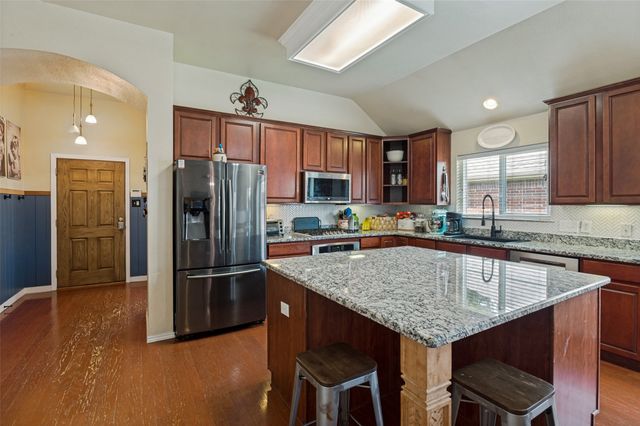 2847 Tranquilo, Grand Prairie, TX 75054