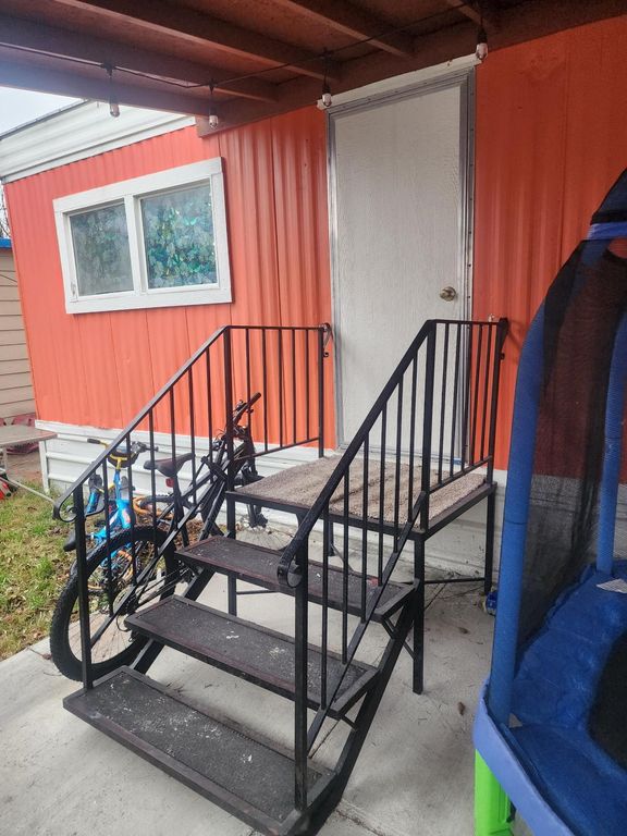 5820 E 4th Ave, Spokane Valley, WA 99212 photo 7