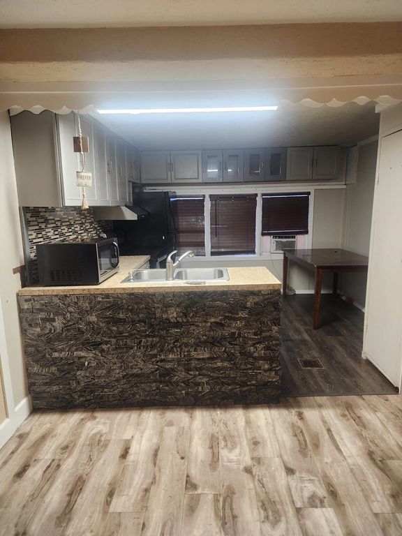 5820 E 4th Ave, Spokane Valley, WA 99212 photo 9