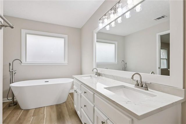 2347 Stockton Walk Court, Snellville, GA 30078