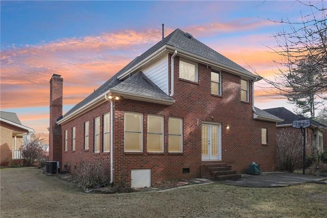 2347 Stockton Walk Court, Snellville, GA 30078