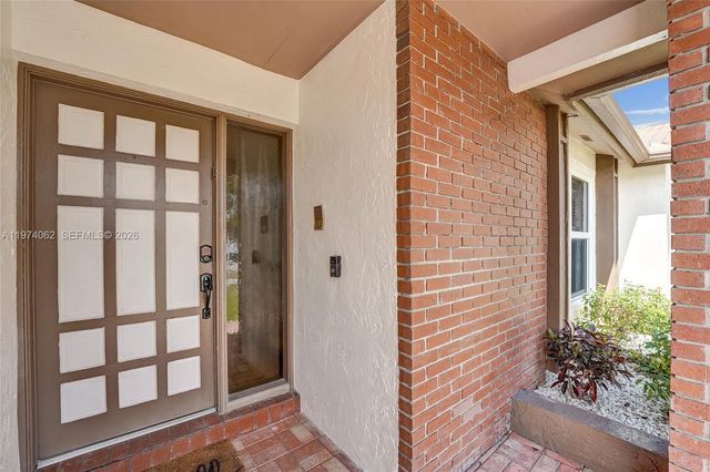 5355 SW 116th Ave, Cooper City, FL 33330