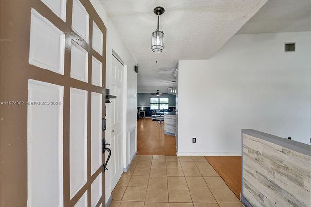 5355 SW 116th Ave, Cooper City, FL 33330