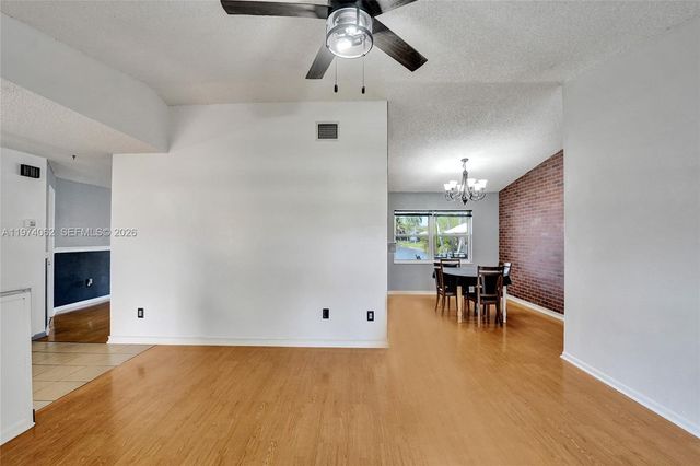 5355 SW 116th Ave, Cooper City, FL 33330