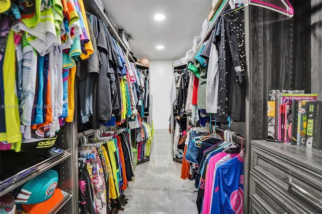 5355 SW 116th Ave, Cooper City, FL 33330