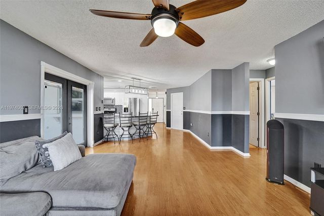 5355 SW 116th Ave, Cooper City, FL 33330