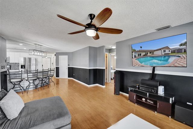 5355 SW 116th Ave, Cooper City, FL 33330