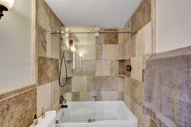 5355 SW 116th Ave, Cooper City, FL 33330