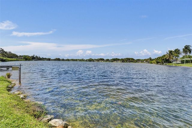 5355 SW 116th Ave, Cooper City, FL 33330