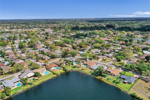 5355 SW 116th Ave, Cooper City, FL 33330