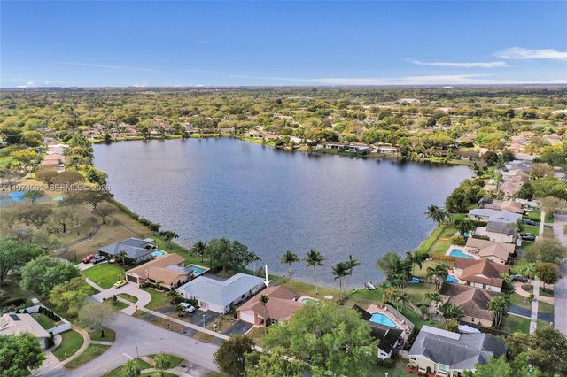 5355 SW 116th Ave, Cooper City, FL 33330