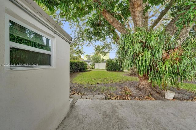 1423 Garfield St, Hollywood, FL 33020