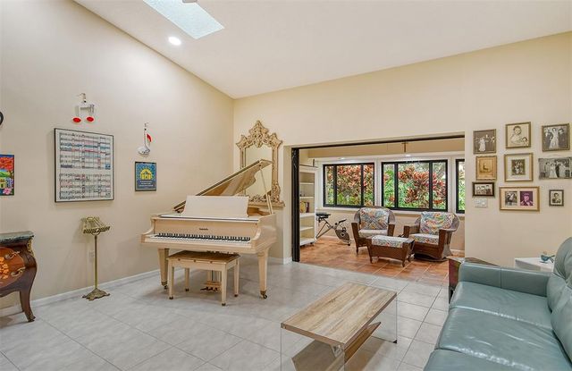 7363 SILVER FERN BOULEVARD 80, Sarasota, FL 34241