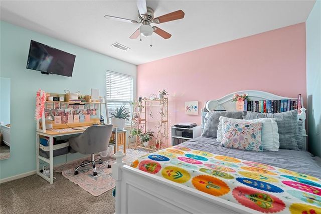 496 E Willow Street, Gardner, KS 66030