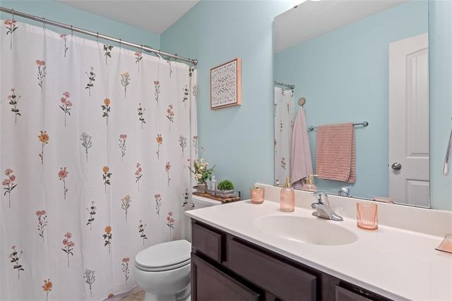 496 E Willow Street, Gardner, KS 66030