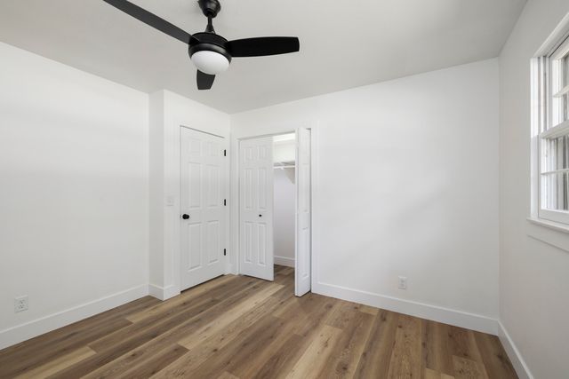 2435 S Kickapoo Avenue, Springfield, MO 65804