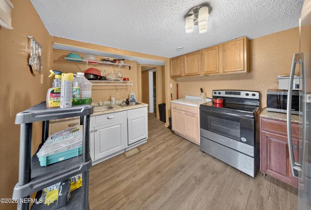 825 SUPERIOR Street, Jacksonville, FL 32254