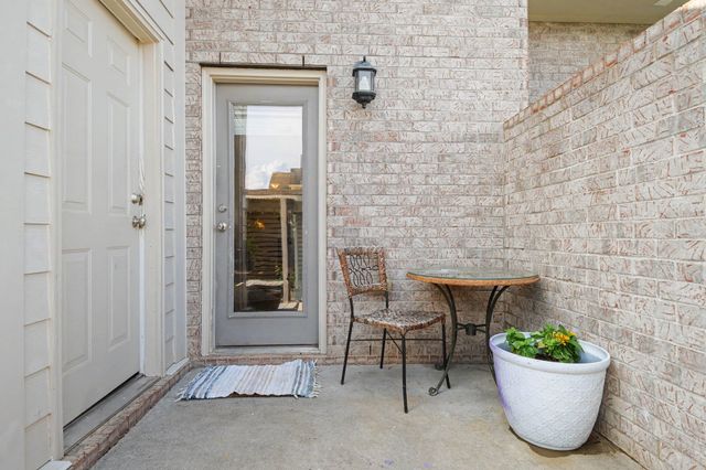 107 Savannah Ave, Pleasant View, TN 37146