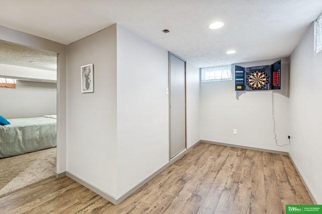 2328 Parkview Drive, Fremont, NE 68025