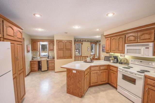 12141 Fantail Road, Royalton, MN 56373