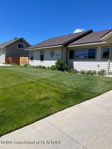 309 SPRUCE Street, Pinedale, WY 82941 property photo
