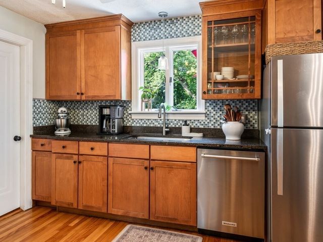 46 North Parkway, Worcester, MA 01605