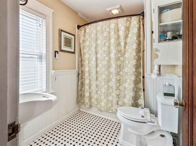 46 North Parkway, Worcester, MA 01605