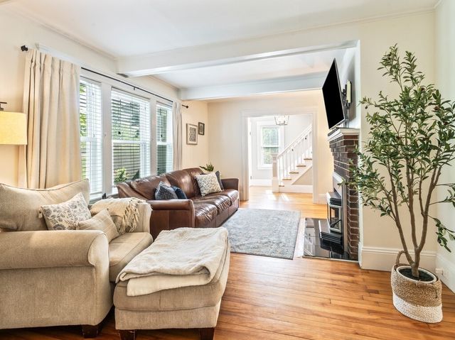 46 North Parkway, Worcester, MA 01605