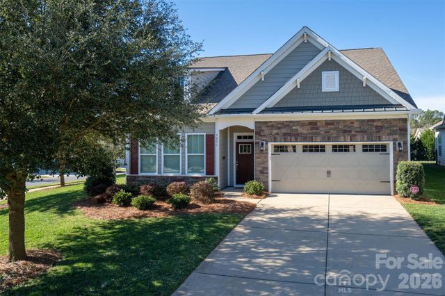 5031 Star Hill Lane, Charlotte, NC 28214