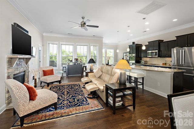 5031 Star Hill Lane, Charlotte, NC 28214