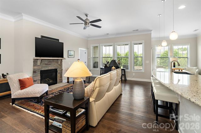 5031 Star Hill Lane, Charlotte, NC 28214