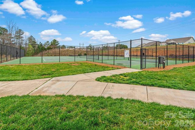 5031 Star Hill Lane, Charlotte, NC 28214