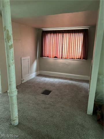 1012 Kling Street, Akron, OH 44301