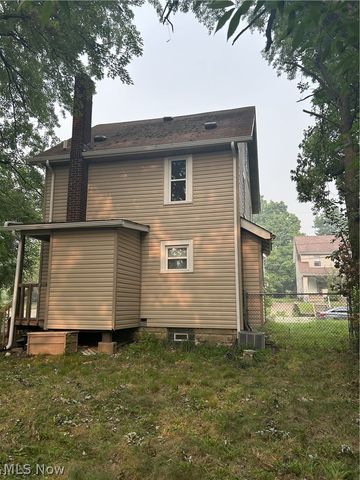 1012 Kling Street, Akron, OH 44301