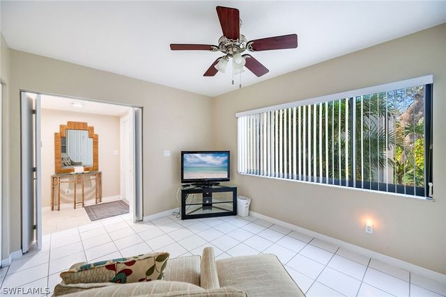 1802 Kings Lake BLVD 2-101, Naples, FL 34112