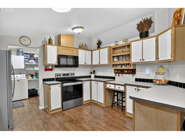 28107 S GARD Rd, Mulino, OR 97042