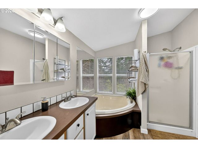 28107 S GARD Rd, Mulino, OR 97042