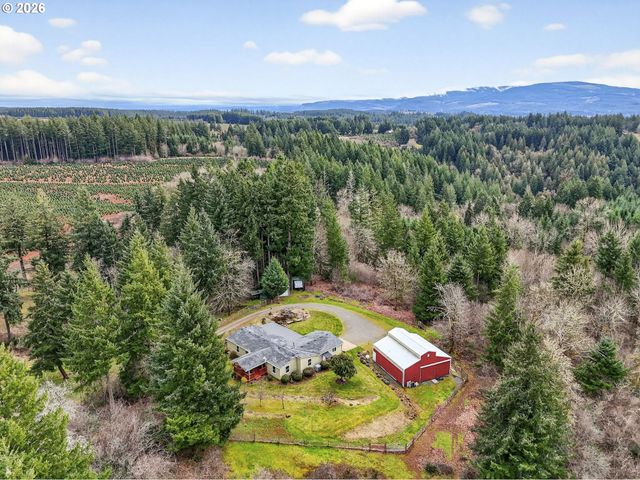 28107 S GARD Rd, Mulino, OR 97042