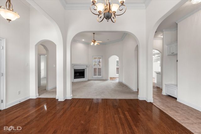 9313 S South Plaquemine Drive, Shreveport, LA 71115