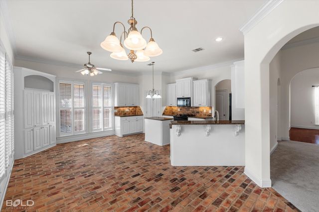 9313 S South Plaquemine Drive, Shreveport, LA 71115