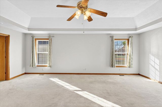 4281 E Sherwood Circle, Springfield, MO 65802