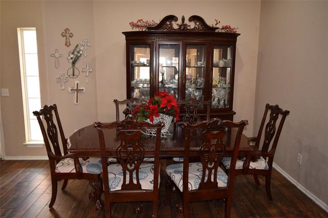 9711 Bradford Place Place, Midwest City, OK 73130