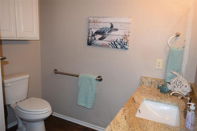 9711 Bradford Place Place, Midwest City, OK 73130