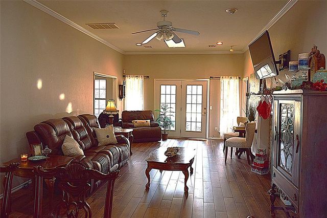 9711 Bradford Place Place, Midwest City, OK 73130