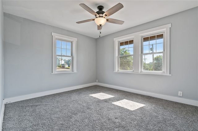200 Thomas Street, West Mifflin, PA 15122