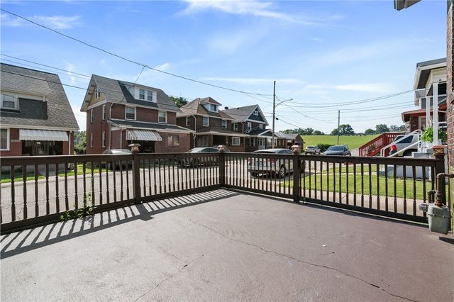 200 Thomas Street, West Mifflin, PA 15122
