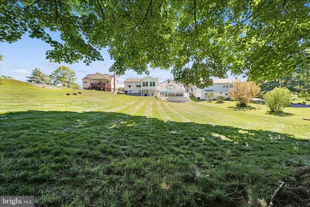 640 MINERSVILLE LLEWELLYN HWY, Pottsville, PA 17901